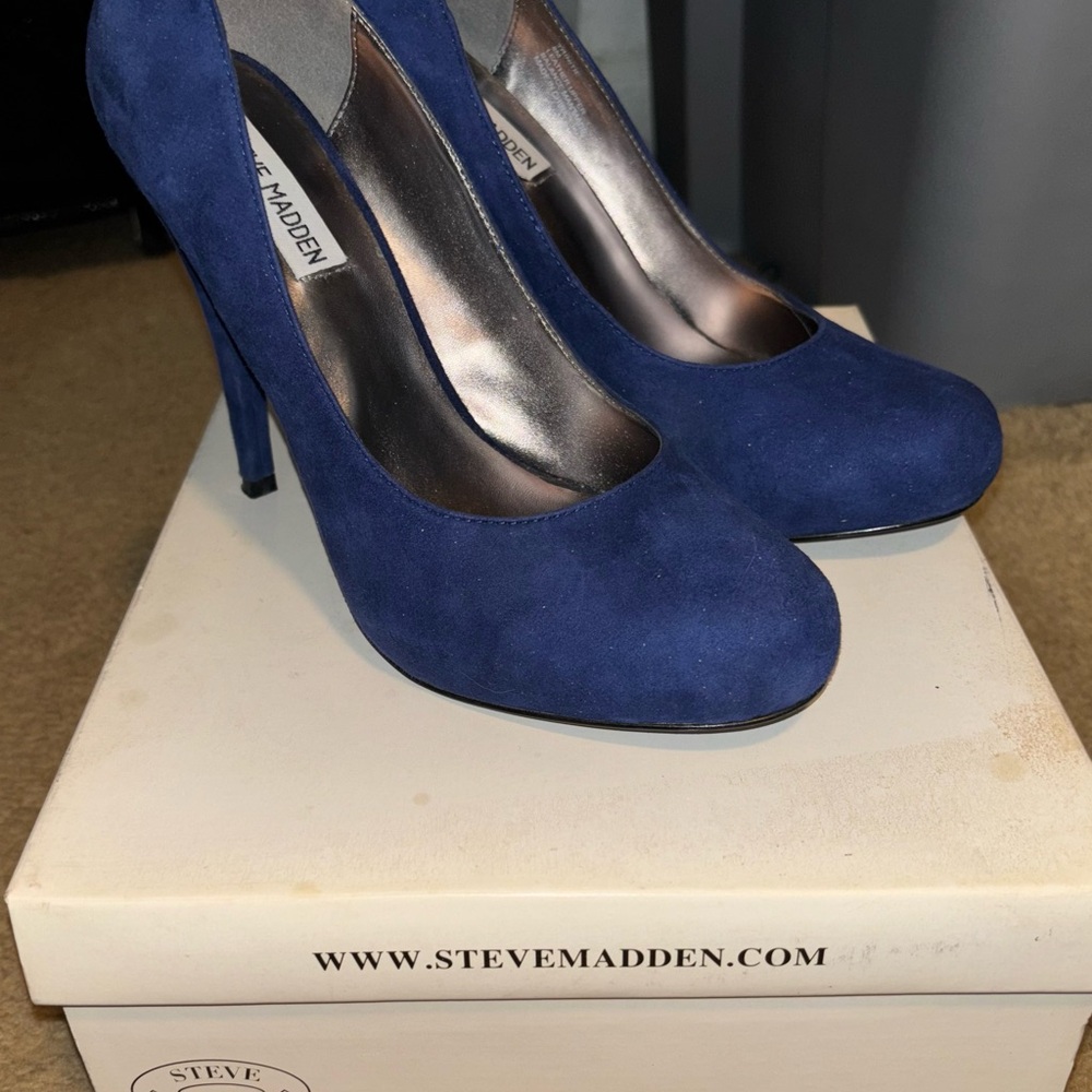 Steve Madden Midnight Blue Suede Heels